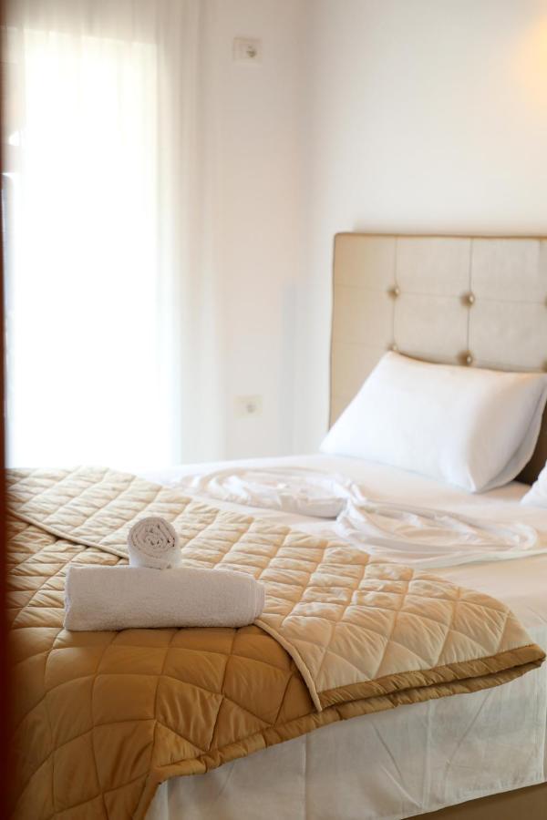 Atlantis Apartments Саранде Екстериор снимка