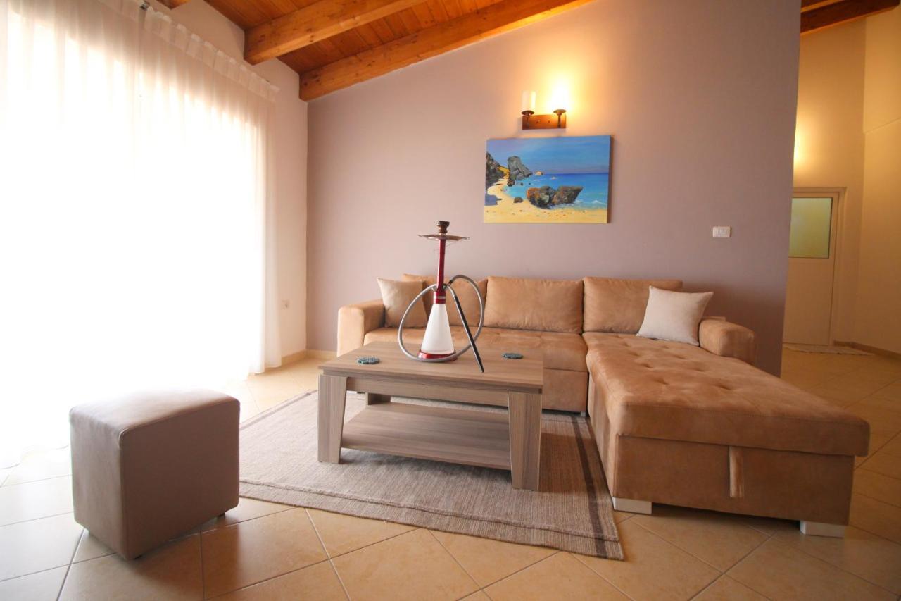 Atlantis Apartments Саранде Екстериор снимка