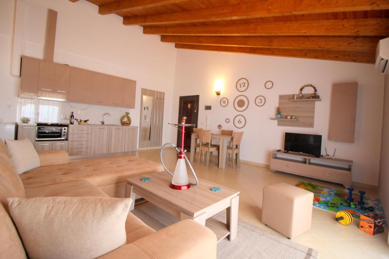 Atlantis Apartments Саранде Екстериор снимка