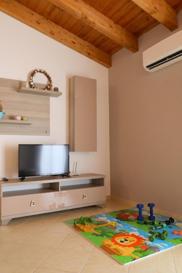 Atlantis Apartments Саранде Екстериор снимка